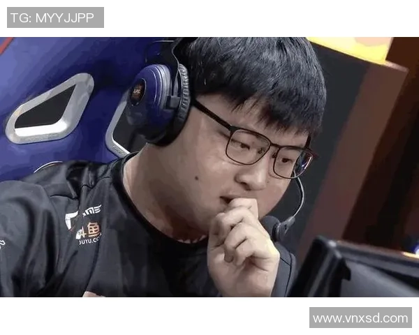 RNG崛起之路:从青涩战队到全球总决赛的辉煌历程 RNG崛起之路:从青涩战队到全球总决赛的辉煌历程